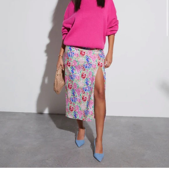 Vici Carlene Floral Midi Skirt - Picture 4 of 8